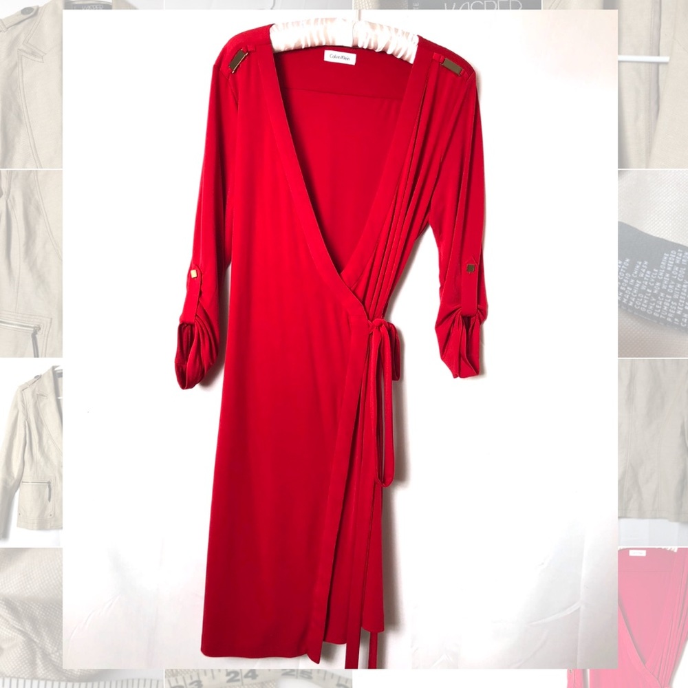 Calvin Klein women size 6 red wrap dress gold